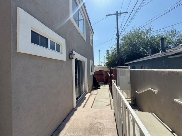 49 N Parkwood 7, Pasadena CA 91107