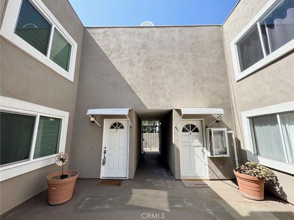 49 N Parkwood 7, Pasadena CA 91107