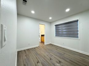 49 N Parkwood 7, Pasadena CA 91107