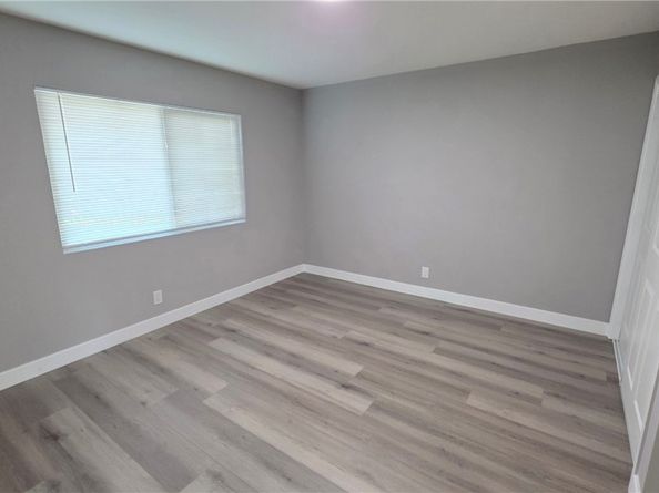 1186 W 9th, Pomona CA 91766