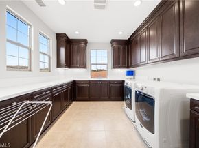 878 N Landa, Brea CA 92821