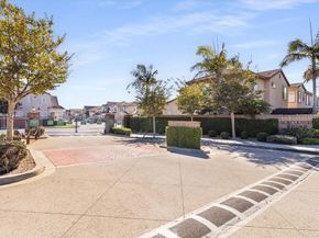 22821 Oak Knoll, Carson CA 90745