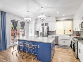 22821 Oak Knoll, Carson CA 90745