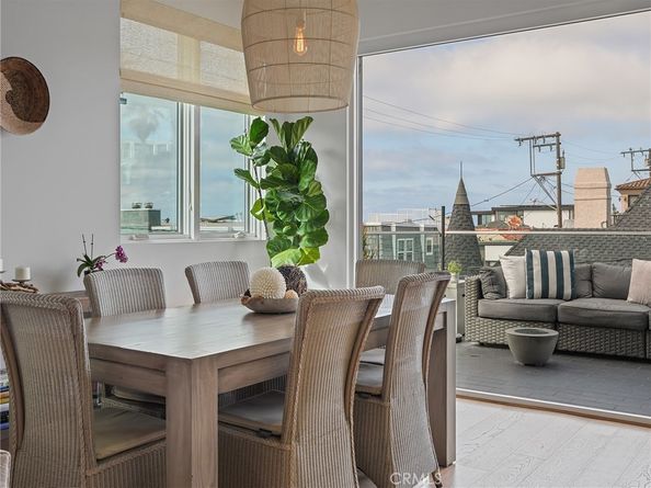 320 35th Street, Manhattan Beach CA 90266