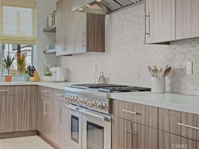 320 35th Street, Manhattan Beach CA 90266