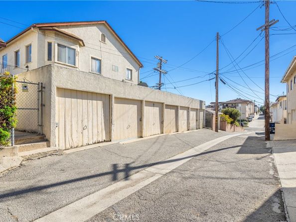 963 W 9th, San Pedro CA 90731