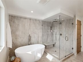 212 Manhattan Avenue, Manhattan Beach CA 90266
