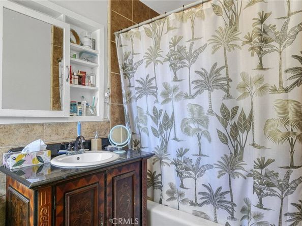 2045 Penmar Avenue, Venice CA 90291