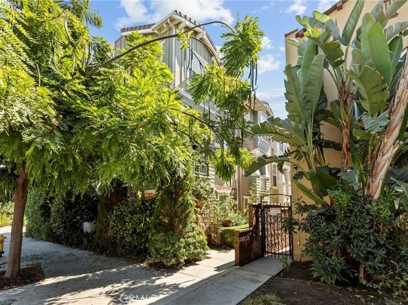 6526 1/2 Fountain, Los Angeles CA 90028