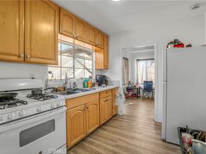 1548 W 59th Place, Los Angeles CA 90047