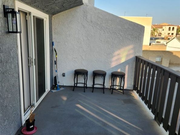 21730 Grace Avenue 2, Carson CA 90745