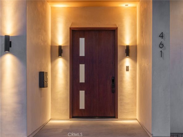 461 NW Chabela Dr., Manhattan Beach CA 90266