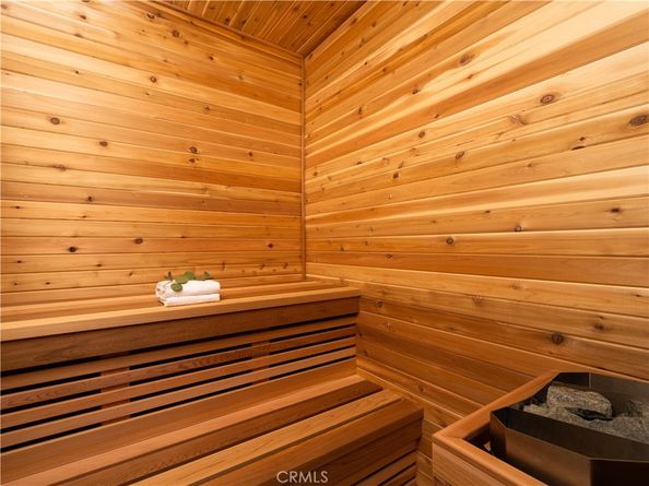 461 NW Chabela Dr., Manhattan Beach CA 90266