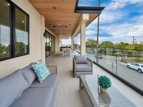 461 NW Chabela Dr., Manhattan Beach CA 90266