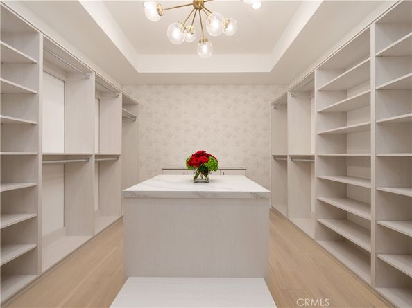 461 NW Chabela Dr., Manhattan Beach CA 90266