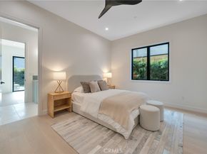 461 NW Chabela Dr., Manhattan Beach CA 90266