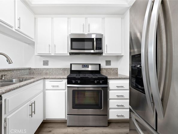 445 W 6th Street 409, Long Beach CA 90802