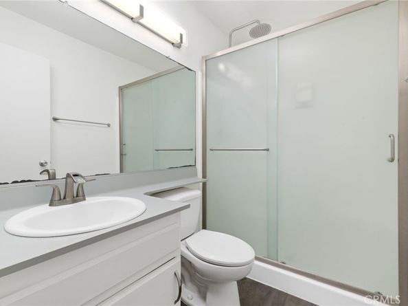 445 W 6th Street 409, Long Beach CA 90802