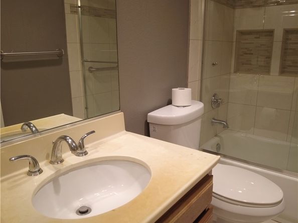 20805 E Calora Street G8, Covina CA 91724