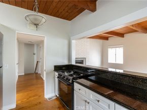 216 6th Street, Manhattan Beach CA 90266