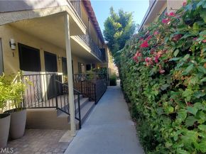 1904 11th Street, Santa Monica CA 90404