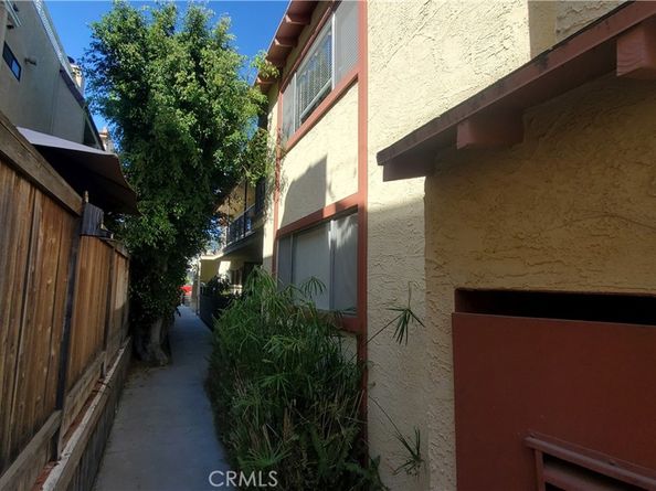 1904 11th Street, Santa Monica CA 90404