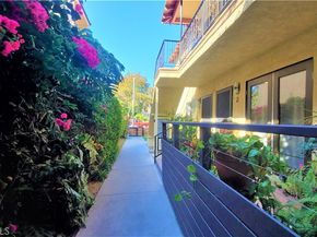 1904 11th Street, Santa Monica CA 90404