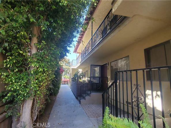 1904 11th Street, Santa Monica CA 90404