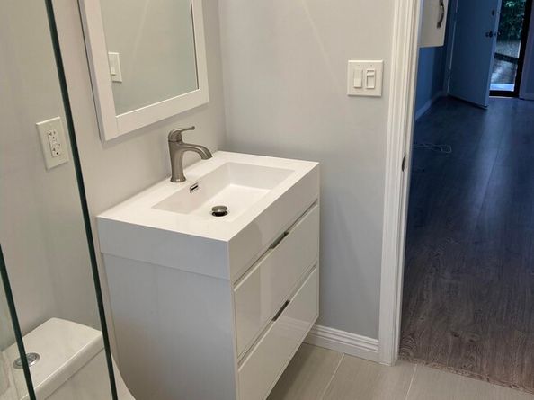 1904 11th Street, Santa Monica CA 90404