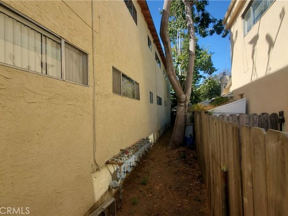 1904 11th Street, Santa Monica CA 90404