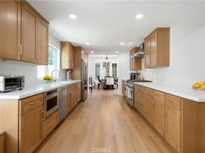 23024 Park Veneto, Calabasas CA 91302