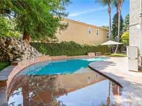 23024 Park Veneto, Calabasas CA 91302