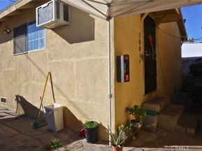 700 W 53rd, Los Angeles CA 90037