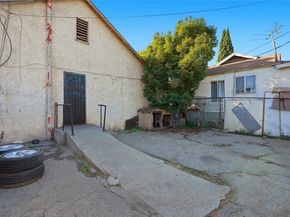1523 E Vernon, Los Angeles CA 90011