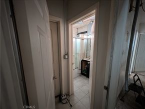 6742 Nagle, Van Nuys CA 91401