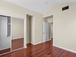 9400 Burnet 103, North Hills CA 91343