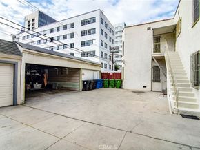 6356 Orange Street, Los Angeles CA 90048
