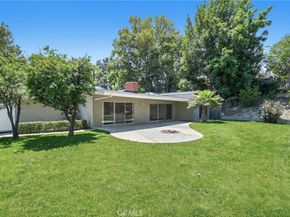 5618 Wilhelmina Avenue, Woodland Hills CA 91367