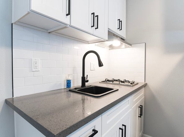 1864 W Cordova Street, Los Angeles CA 90007