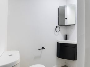 1864 W Cordova Street, Los Angeles CA 90007