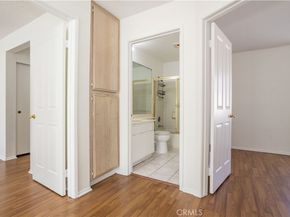 8800 Burnet 8, North Hills CA 91343