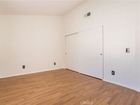 8800 Burnet 8, North Hills CA 91343