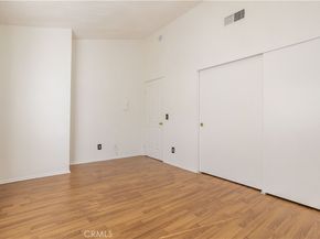 8800 Burnet 8, North Hills CA 91343