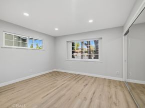 10557 Reseda, Northridge CA 91326