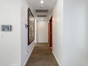 4189 S Cloverdale Avenue, Los Angeles CA 90008