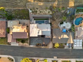4189 S Cloverdale Avenue, Los Angeles CA 90008