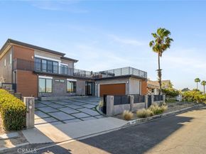 4189 S Cloverdale Avenue, Los Angeles CA 90008
