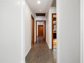 4189 S Cloverdale Avenue, Los Angeles CA 90008