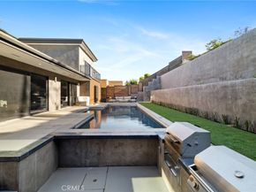 4189 S Cloverdale Avenue, Los Angeles CA 90008