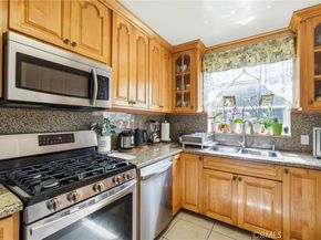 18149 Saticoy, Reseda CA 91335